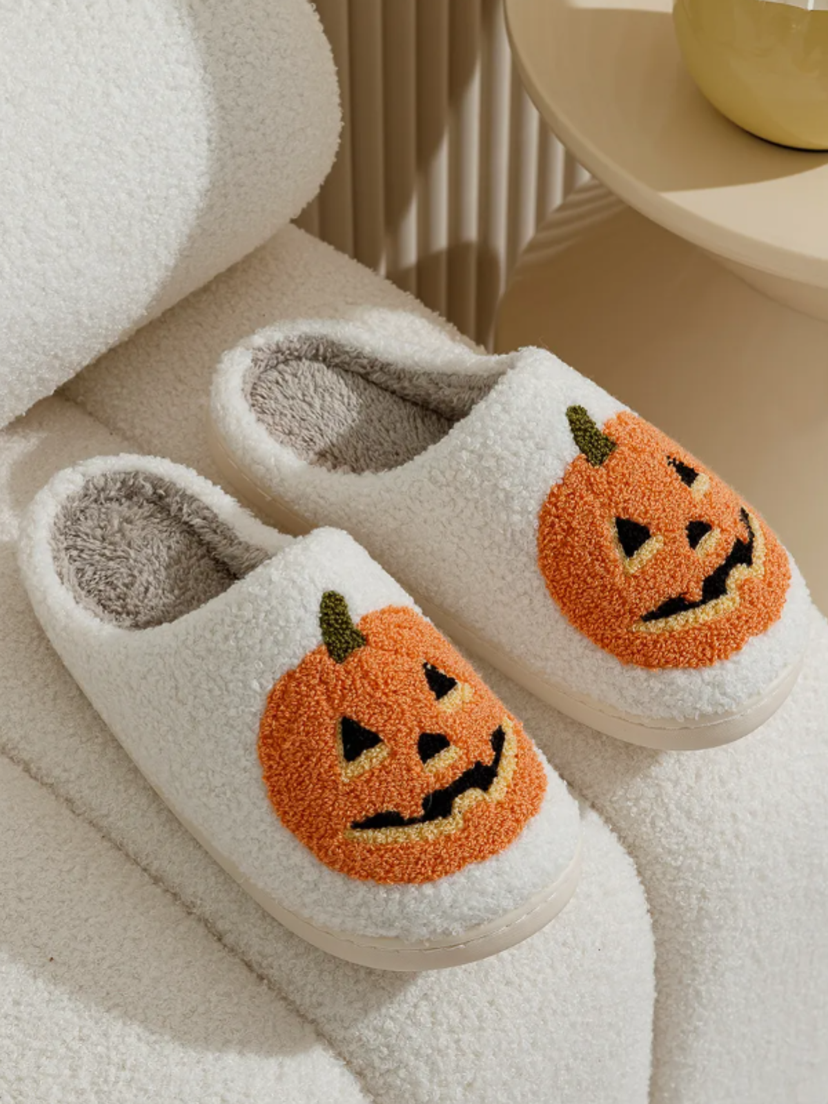 Ensemble Halloween Bébé Fille 6 Mois Carter's - 4 Pièces Avec Bavoir Et Chaussons, Neuf Avec étiquettes