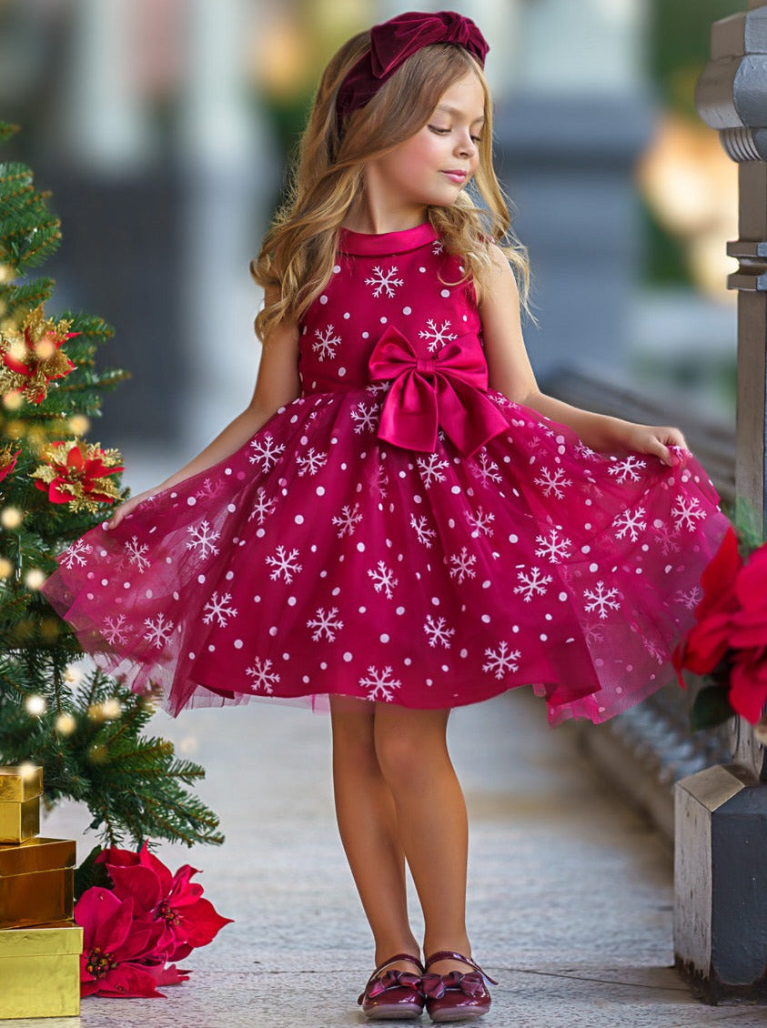 Girls Winter Holiday Dress  Snowflake Sleeveless Princess Dress