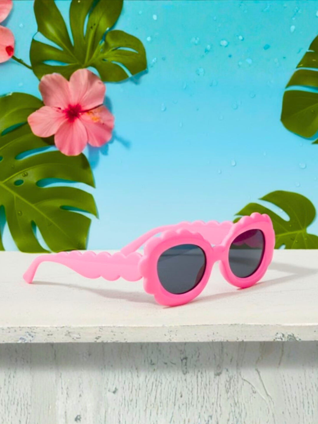 Sunny Petals Retro Sunglasses