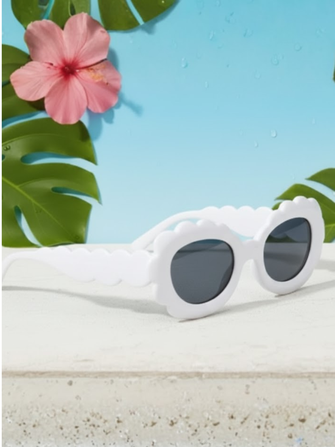 Sunny Petals Retro Sunglasses