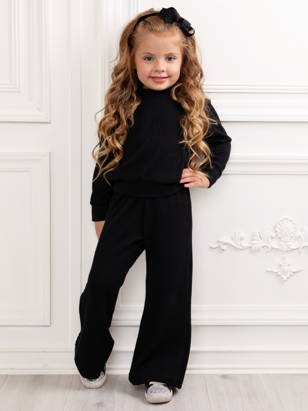 Chic In Black Ribbed Top and Pant Lounge Set