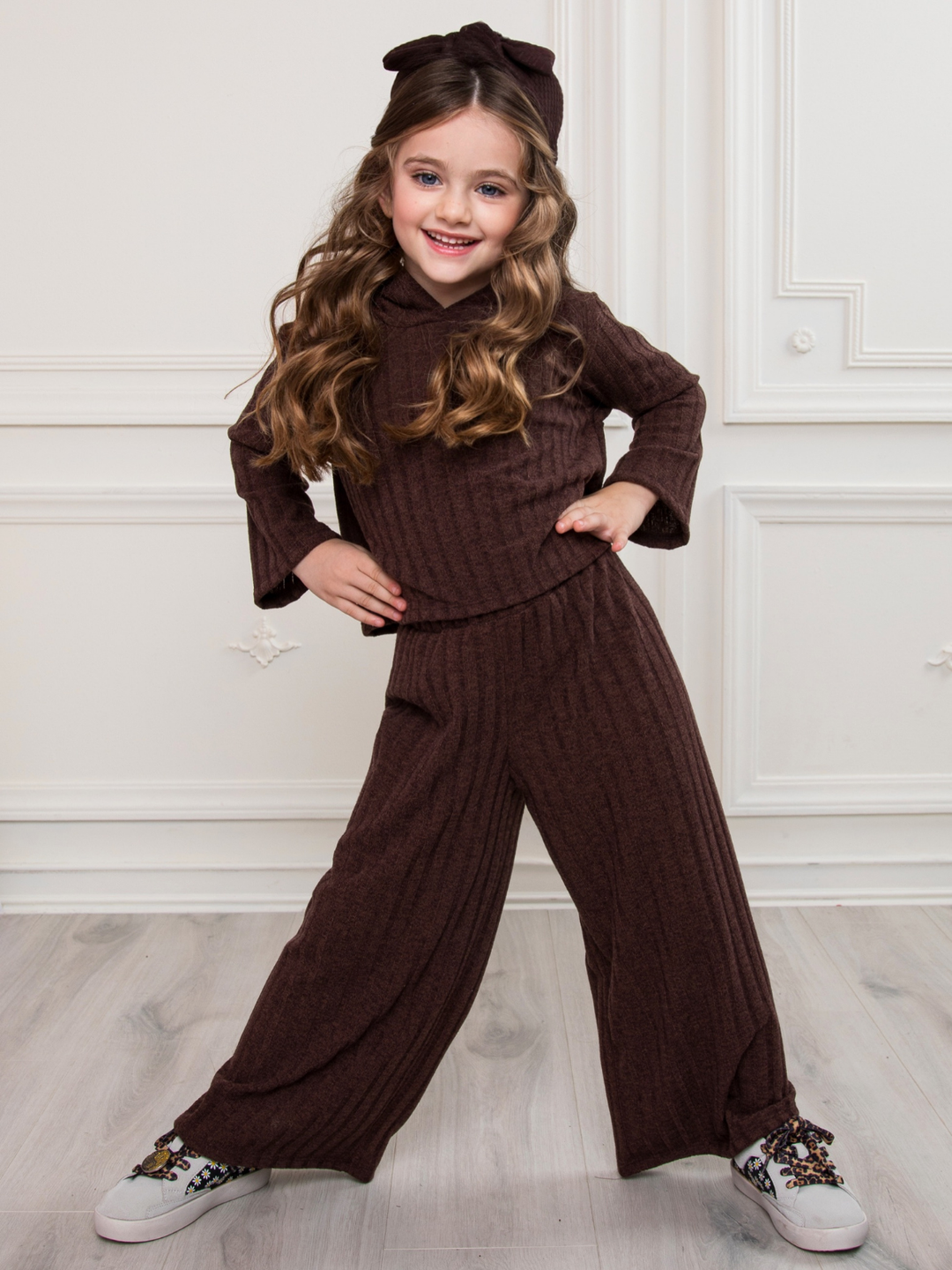 Snuggle Chic Brown Ribbed Lounge Set