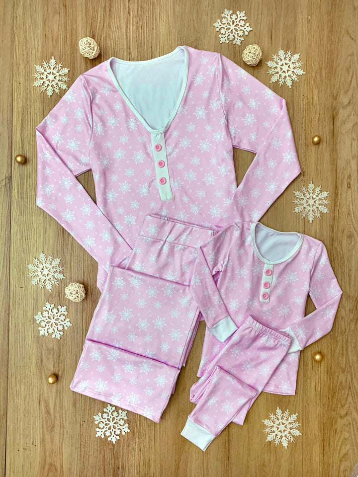 Mommy and Me Snowflake Print Christmas Pajamas