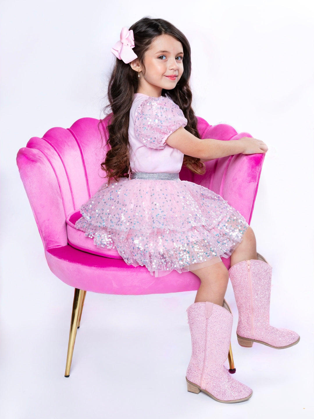 Sweet Shine Pink Top & Sequin Skirt Valentine’s Day Outfit