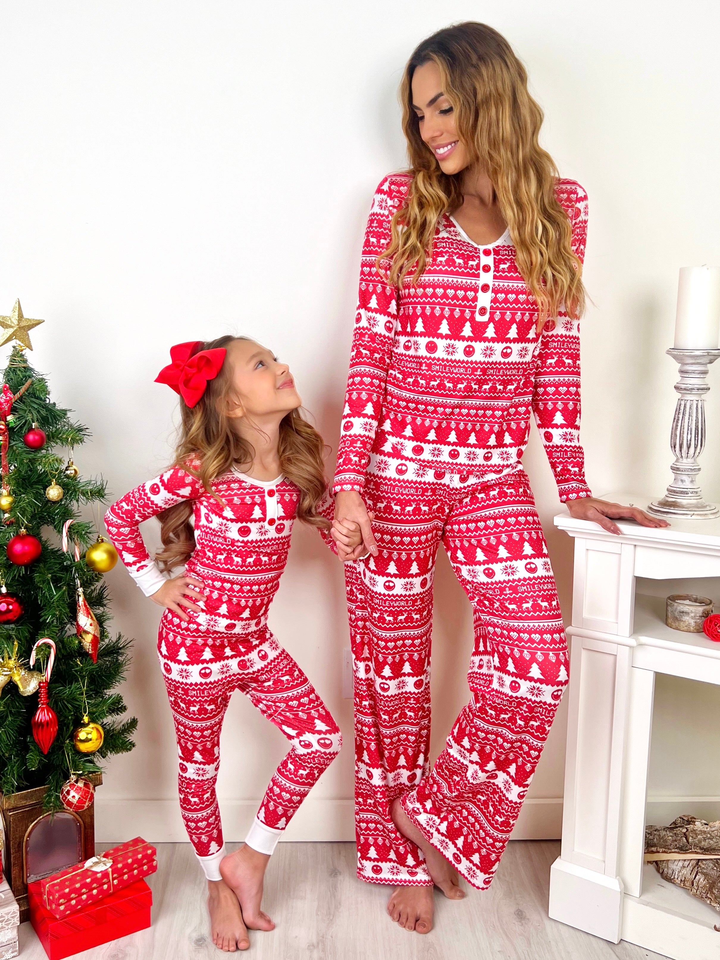 SmileyWorld Mommy and Me Christmas Traditions Pajama Set – Mia