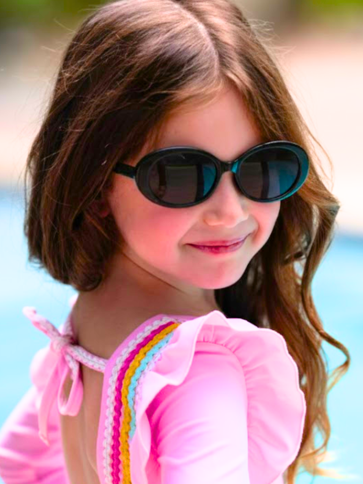 Classic Retro Oval Sunglasses