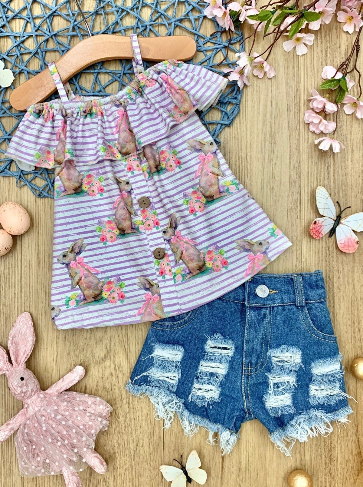 Green bunny applique girl shorts set
