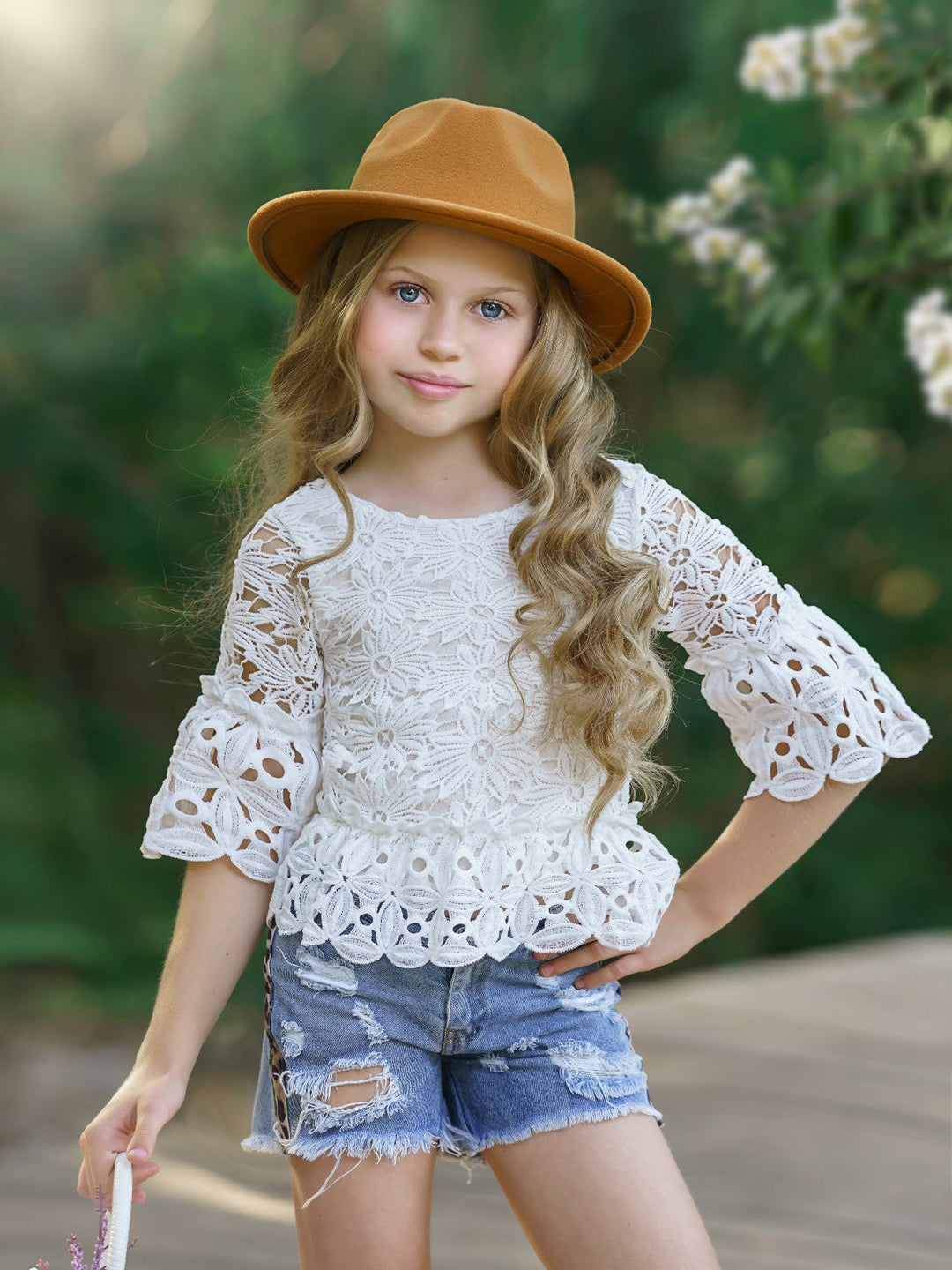 Toddler Spring Outfits Girls Eyelet Top Ripped Denim Shorts