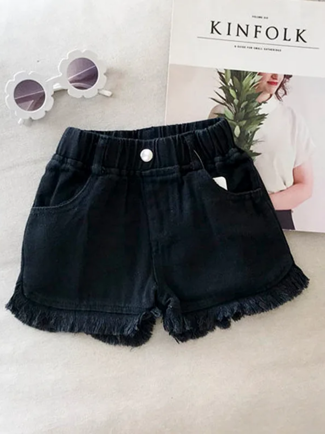Casual Frayed Hem Denim Shorts