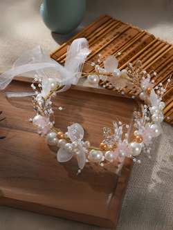 Sophisticated Beauty Pearl Crown Headband