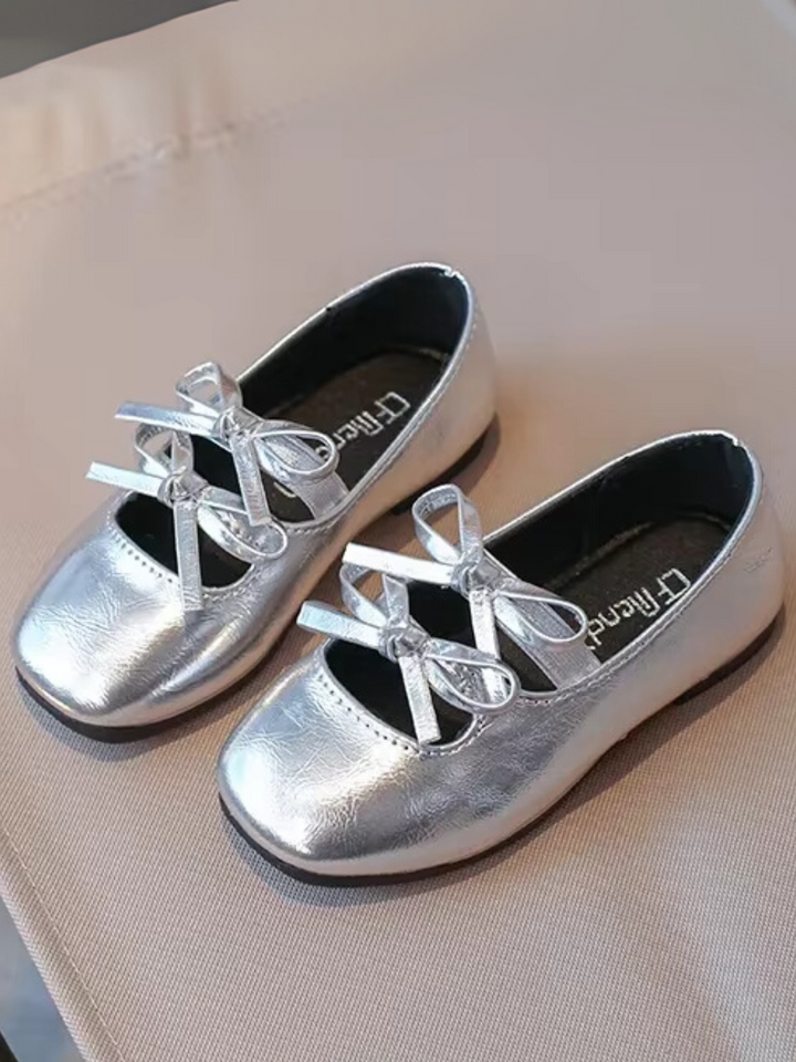 Double Bow Metallic Flats