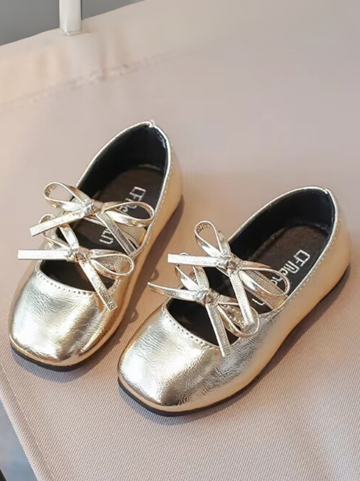 Double Bow Metallic Flats