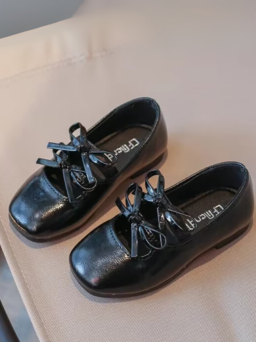 Double Bow Metallic Flats