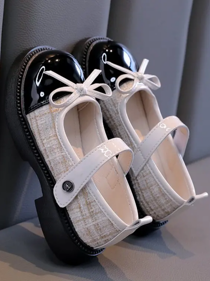 Bow & Charm Patent Mary Jane Shoes