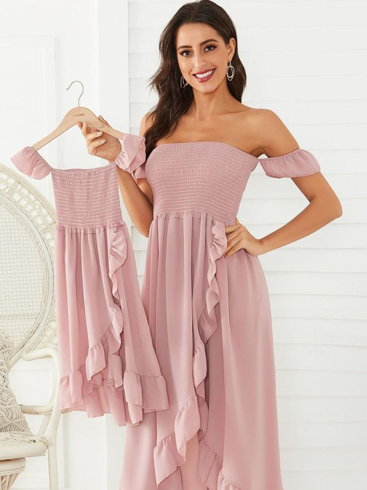 Mommy and Me Flowy Smocked Maxi Dress Pink / Mom-L Mommy and Me Flowy Smocked Maxi Dress Pink / Mom-L