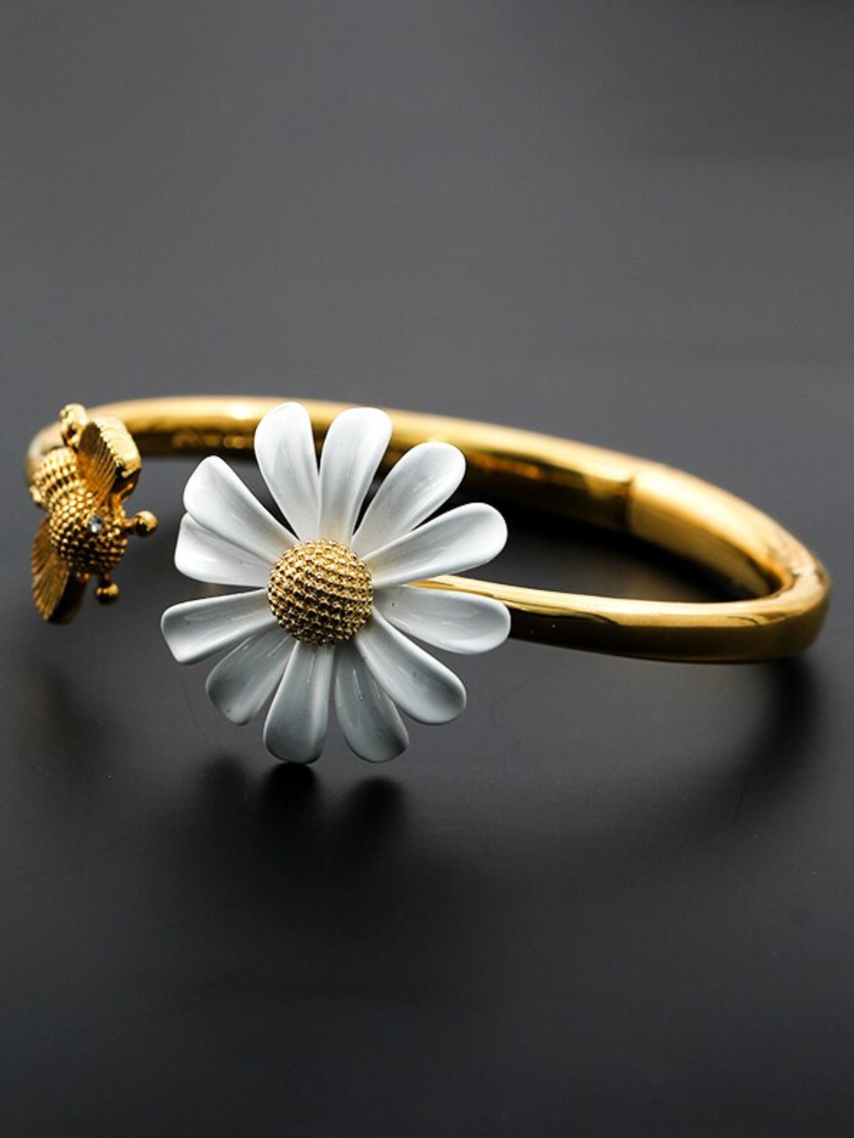 Mia Belle Girls Daisy Flower Bracelet | Girls Accessories
