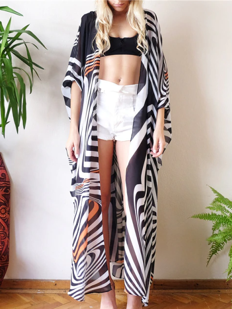 Women's Abstract Stripe Swimsuit Cover Up