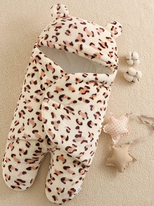 Baby Cute Cub Blanket Wrap Footed Swaddle Brown