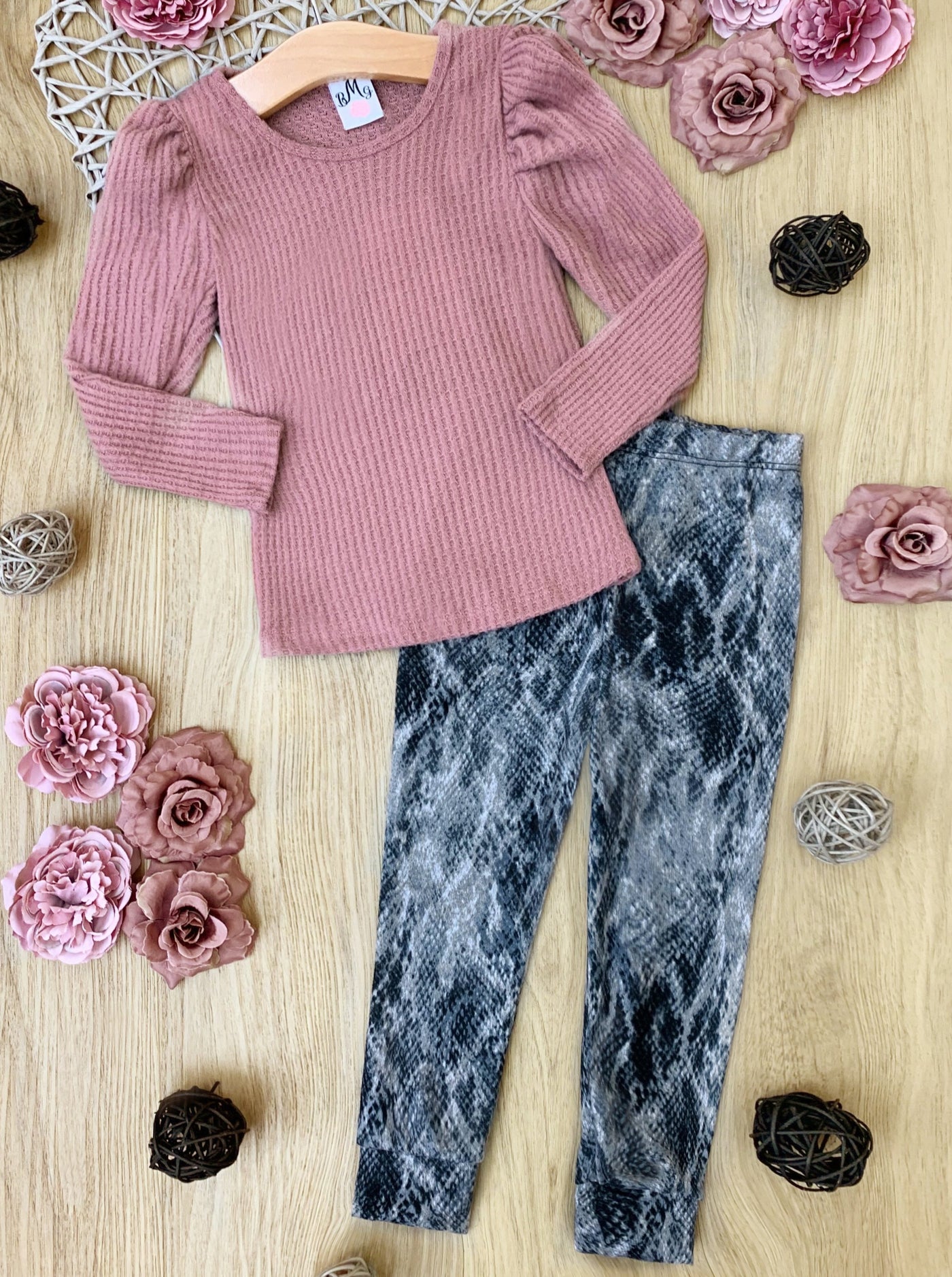 Girls The Pink Snake Top with Long Capped Sleeves and Jogger Style Pants Set