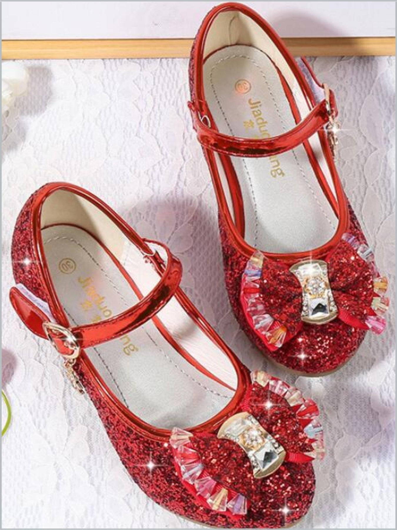Baby Girls Flat Sandals Design | Girl Princess Beautiful Flowers Shoes kids  Flat Sandals | Flower girl shoes, Girls shoes, Princess shoes