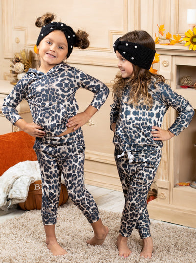Cute Winter Set | Girls Leopard Print Kangaroo Pocket Hoodie Jogger Set