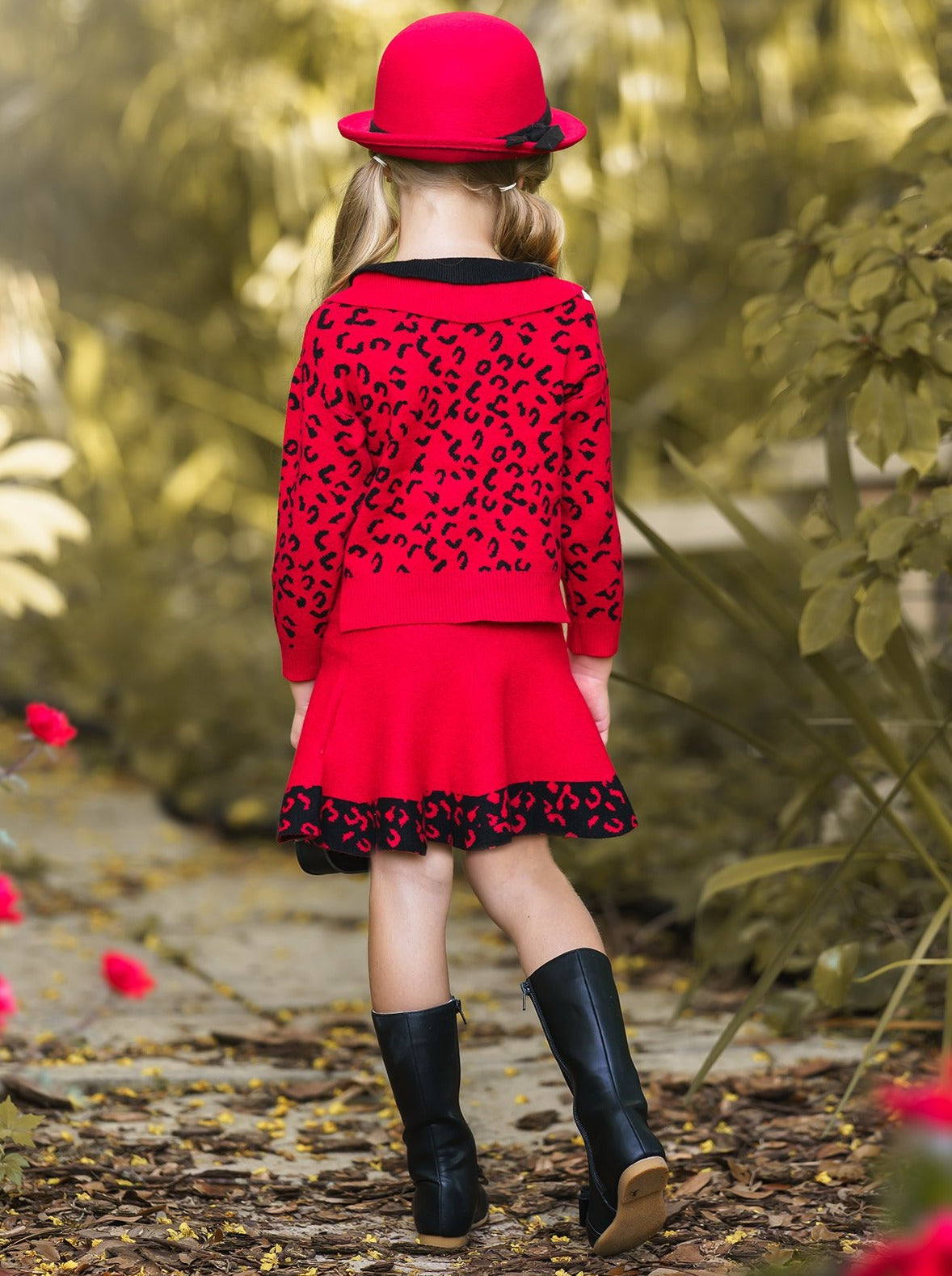 Girls Leopard Collared Buttoned Cardigan and Skirt Set