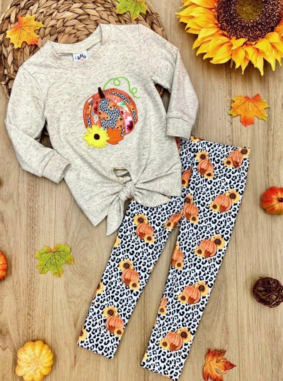Fall Outfits | Knot Hem Top & Leopard Legging Set | Cute Girls Set