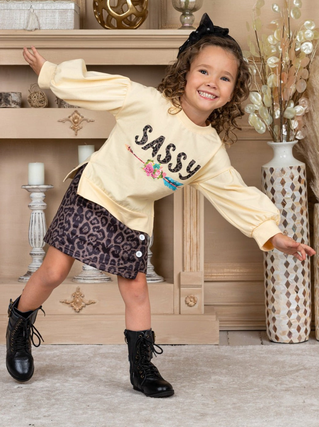 Little girls Fall long-sleeve "Sassy" graphic sweatshirt with side slits and a button-down leopard print skirt - Mia Belle Girls