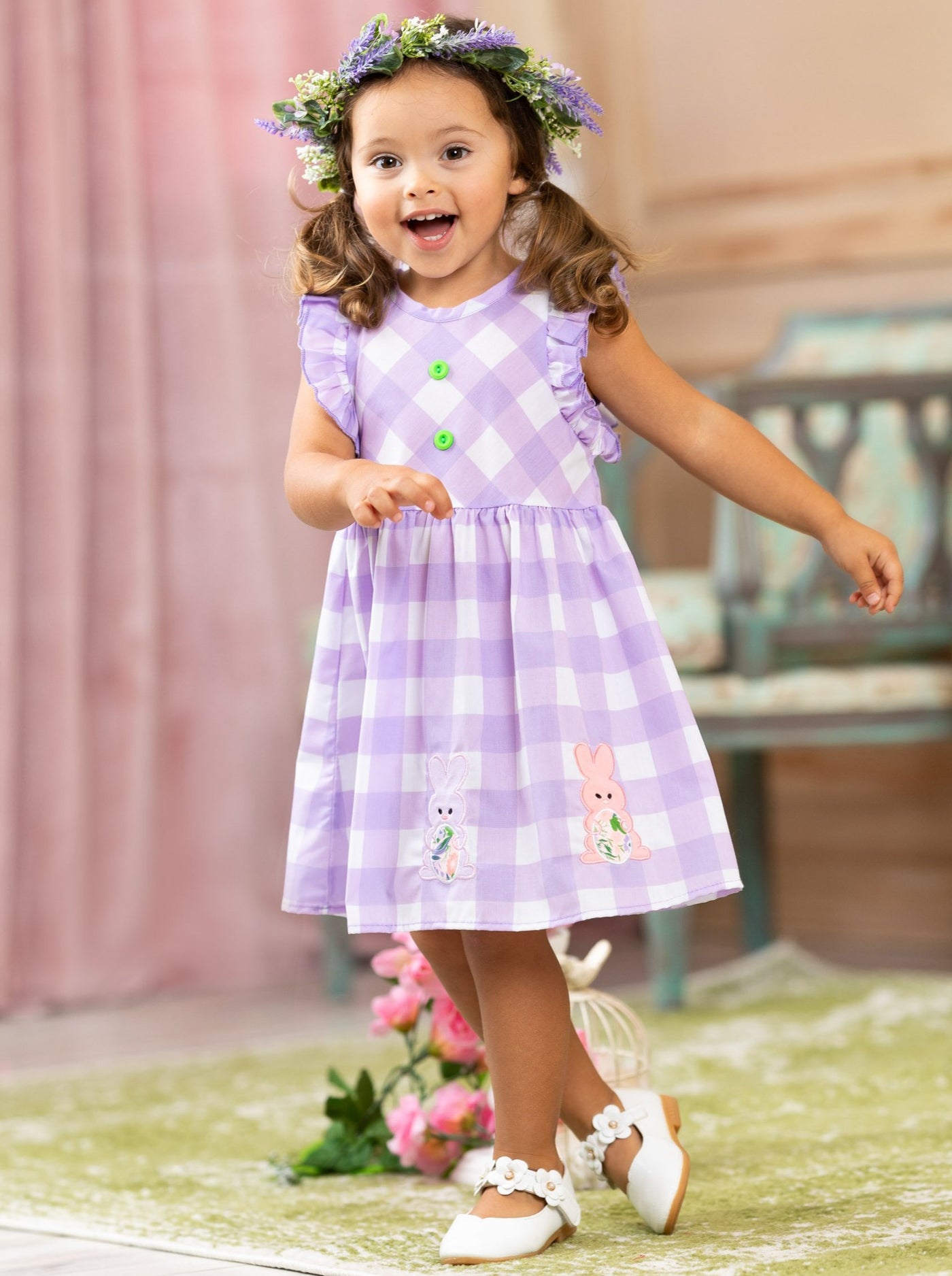 Girls purple/white plaid Easter dress has green buttons and 3 bunny appliques on the skirt 2T/8Y