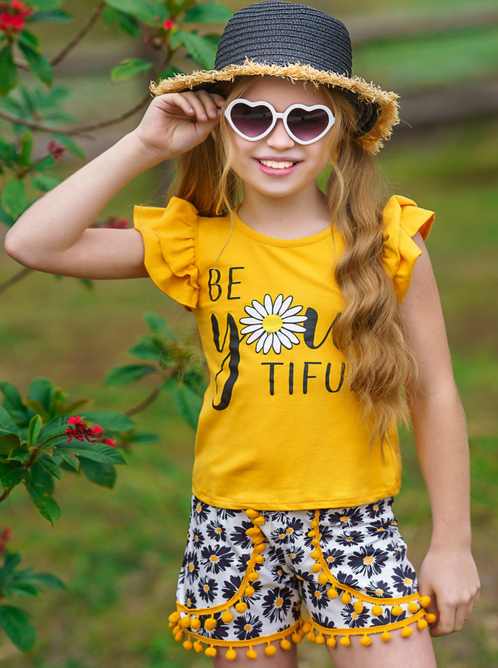 Resort Girls Outfits | Girls Daisy Top & Floral Pom-Pom Shorts Set