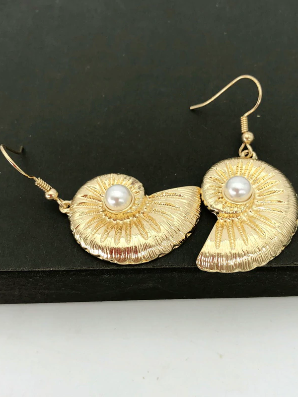 Girls Jewelry | Gold Pearl Shell Mermaid Earrings | Mia Belle Girls