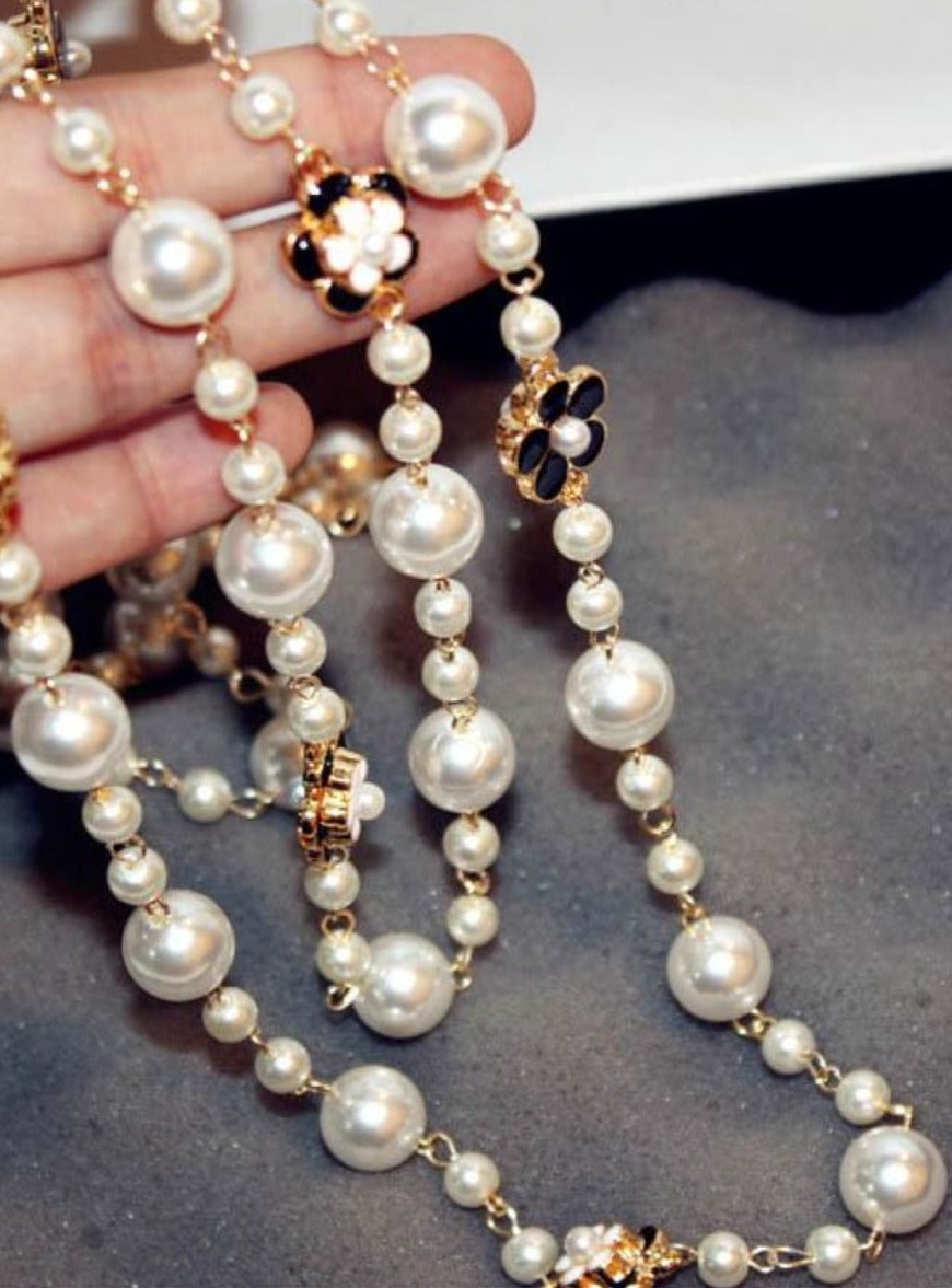 Classy Vintage Style Coco Chanel Layered Pearl Necklace