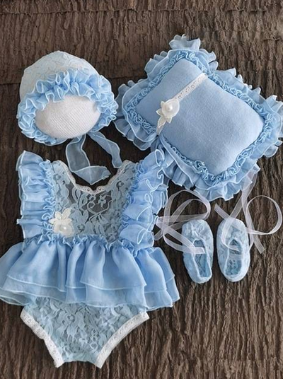 Baby photoshoot skirted onesie with cap, shoes and pillow light blue