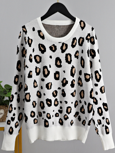 Women's Wilde Cheetah Print Pullover Sweater WhiteWomen's Wilde Leopard Print Pullover Sweater White