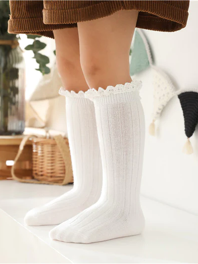 Little girls cable-knit ribbed knee-high socks with eyelet ruffle trim - Mia Belle Girls
