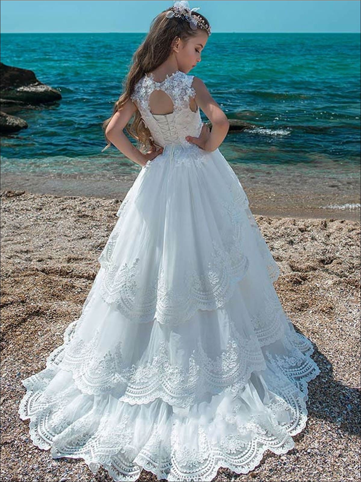 Amazon.com: FUSLW Shiny Toddler Flower Girl Dresses Elegant Lace Beading  White First Communion Dresses 2-12 Years Old: Clothing, Shoes & Jewelry