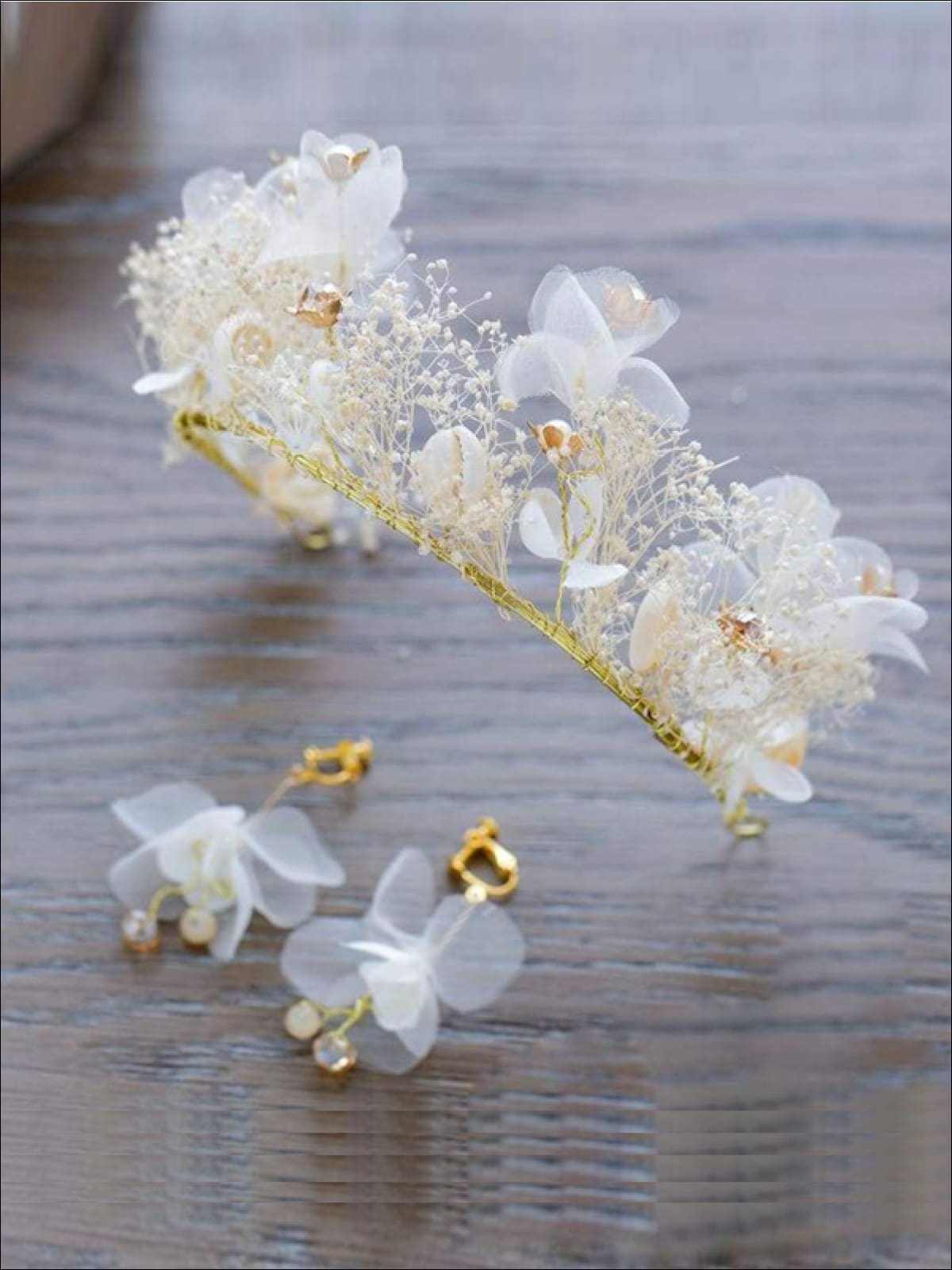 Flower & Seashell Mermaid Inspired Halo Tiara & Earrings Set - White / One Size - Tiara