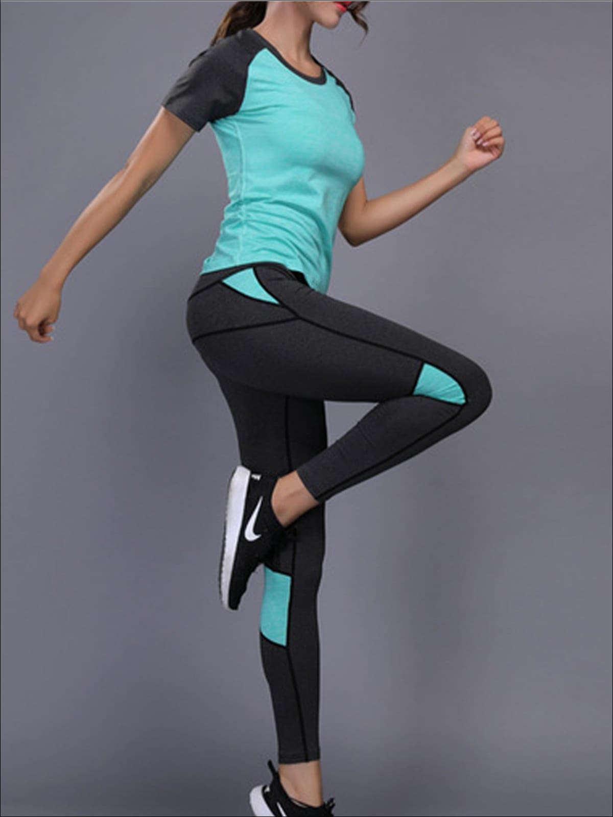 Womens Contrast Panel Workout Top & Leggings Set - Mint / S - Womens Activewear