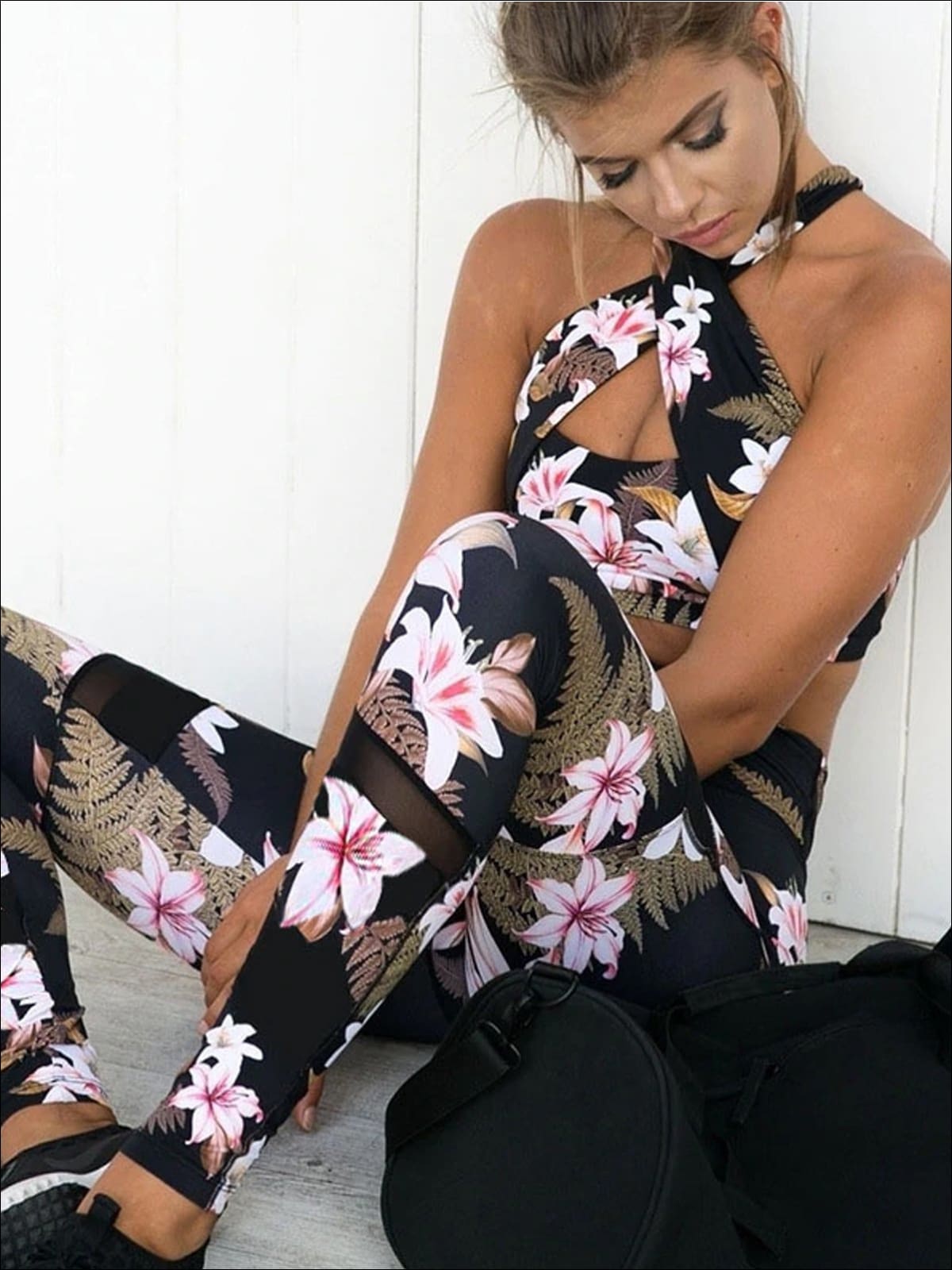 Womens Floral Cross Front Top & Mesh Detailed Leggings - Womens Activewear