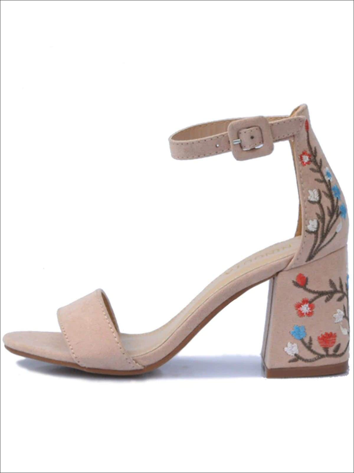 Womens Floral Embroidered Square Heel Fashion Sandals - Womens Sandals