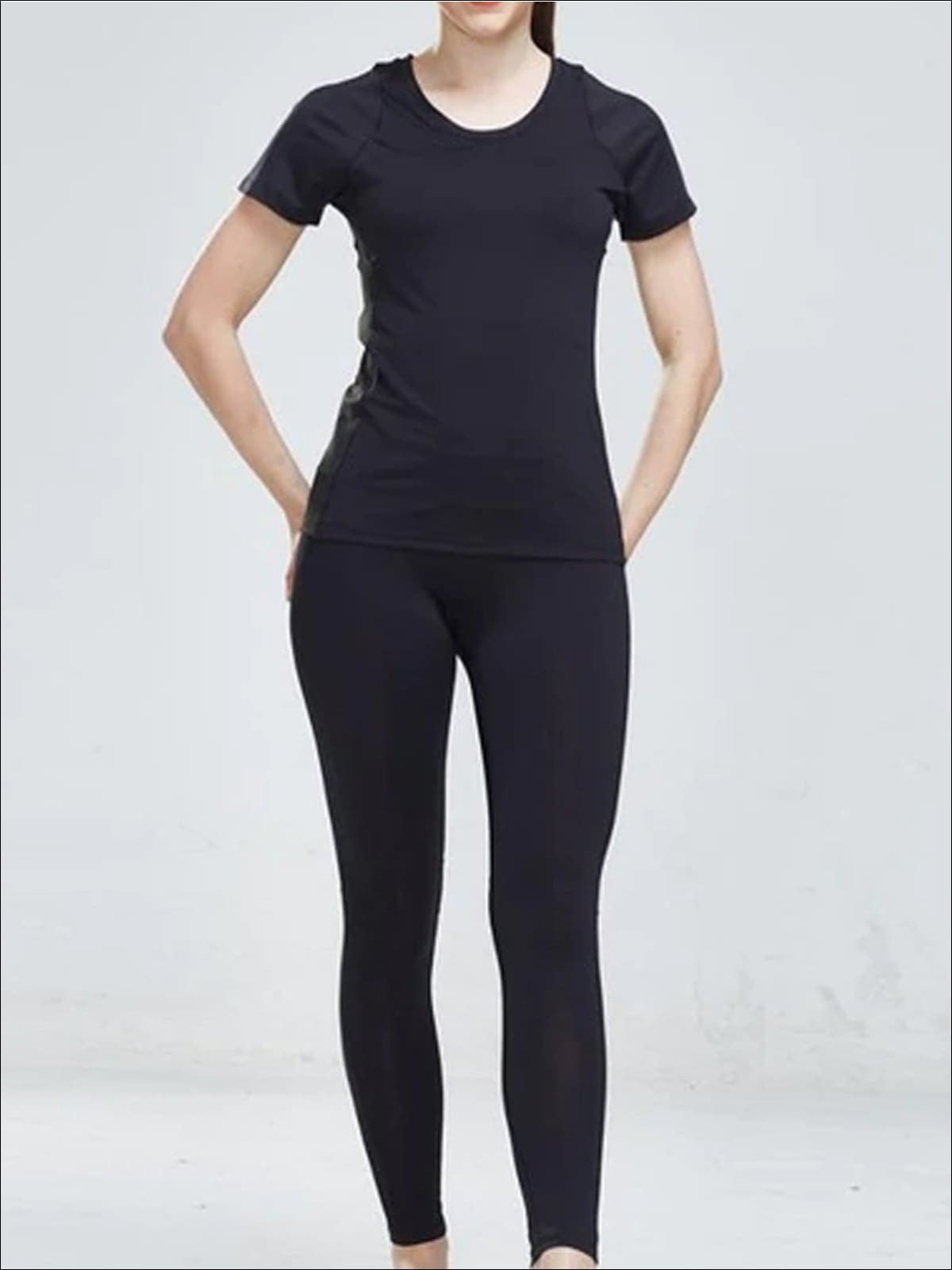 Womens Perforated Detail Workout Top & Leggings Set - Black / S - Womens Activewear