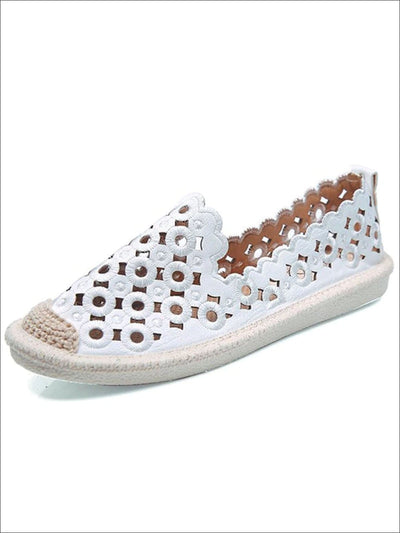 Womens Scalloped Cut Out Canvas Shoes - White / 4 - Womens Shoes