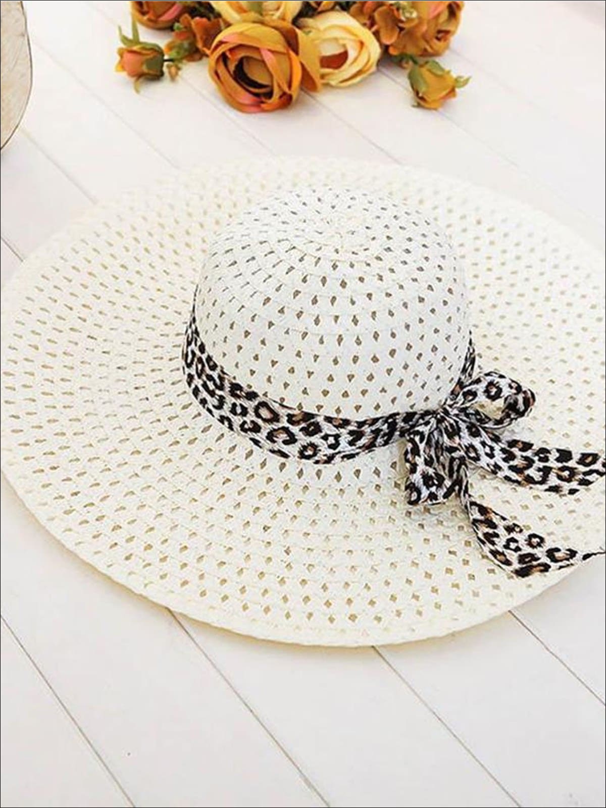 Womens Wide Brim Straw Hat With Leopard Print Ribbon - Womens Accessories